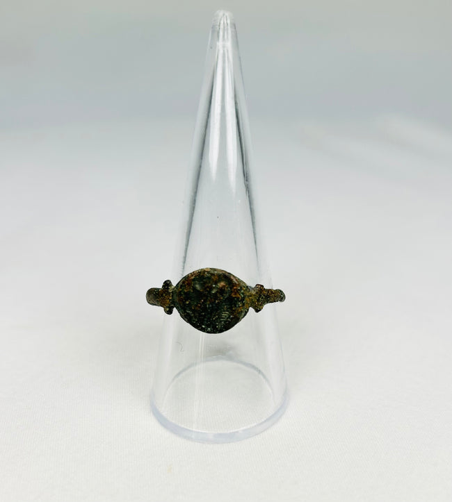 1st–3rd century CE Roman seal ring with hippocampus bezel and aged patina