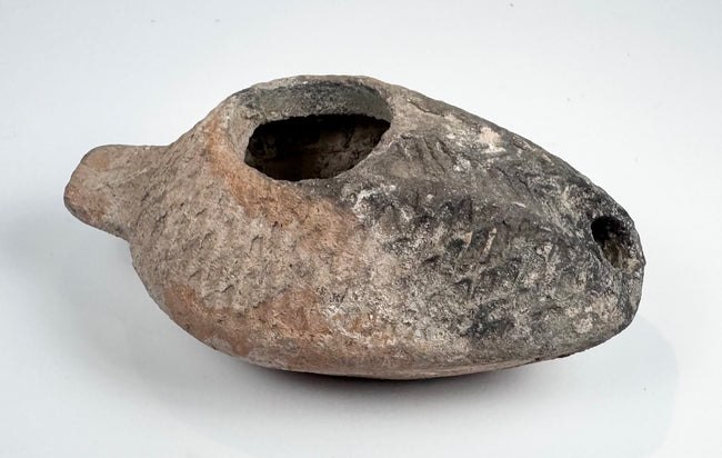 Geometric Samaritan oil lamp dating to the 6th–7th century AD