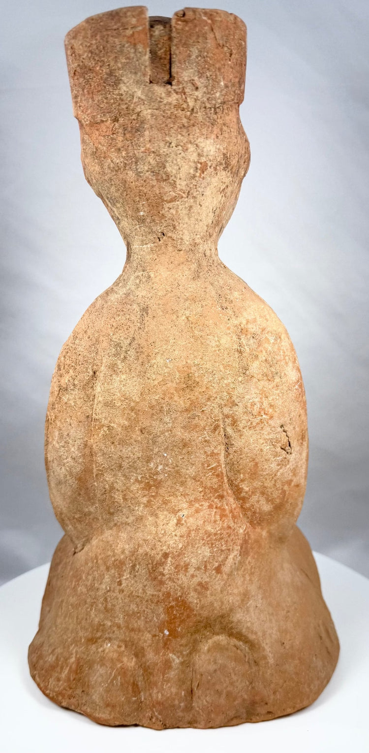 Ancient Chinese mingqi musician with surviving surface pigment
