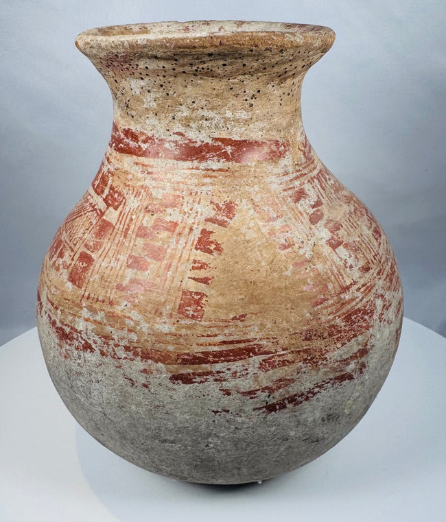 Painted ceramic vessel possibly associated with Mora Polychrome ware