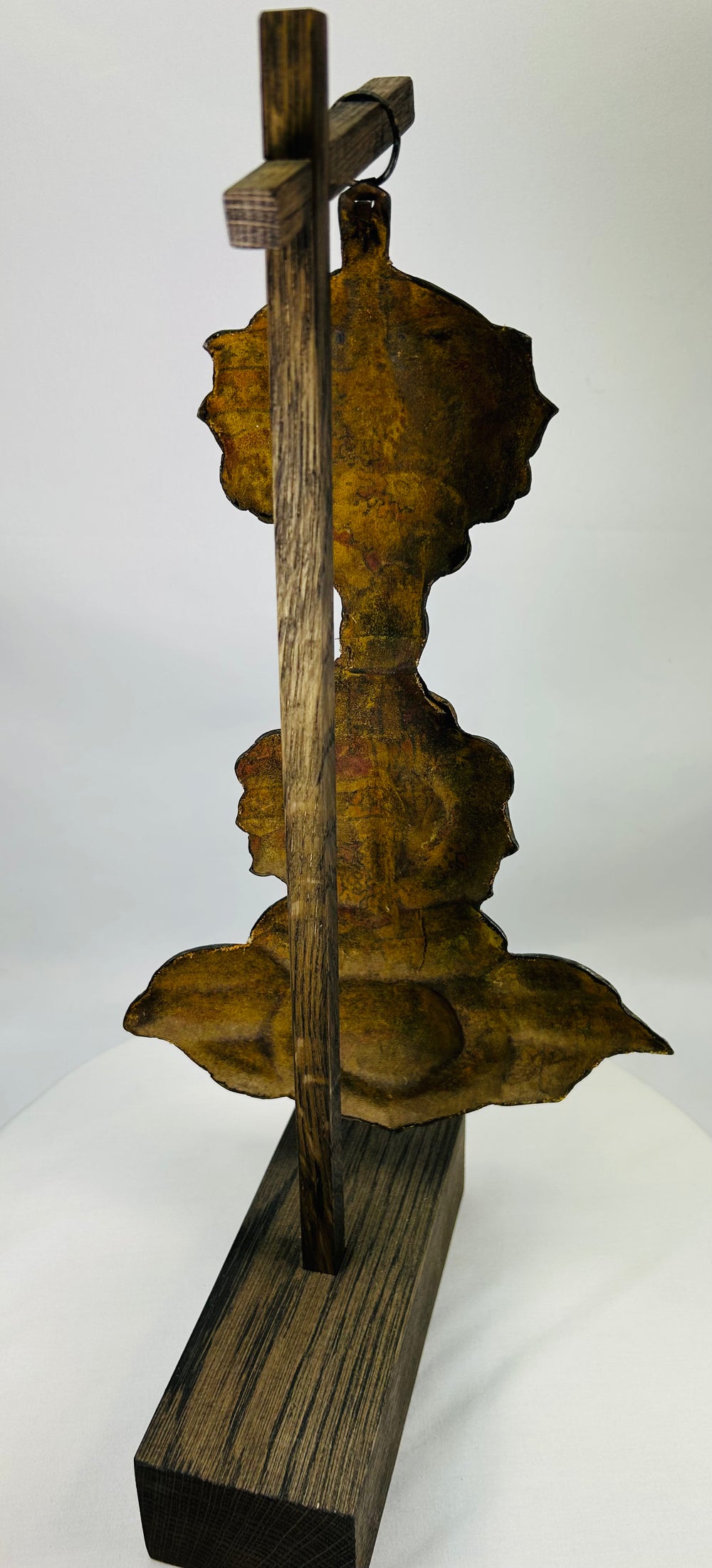 Muromachi to early Edo period Japanese temple bronze ornament featuring lotus base and crowned finial