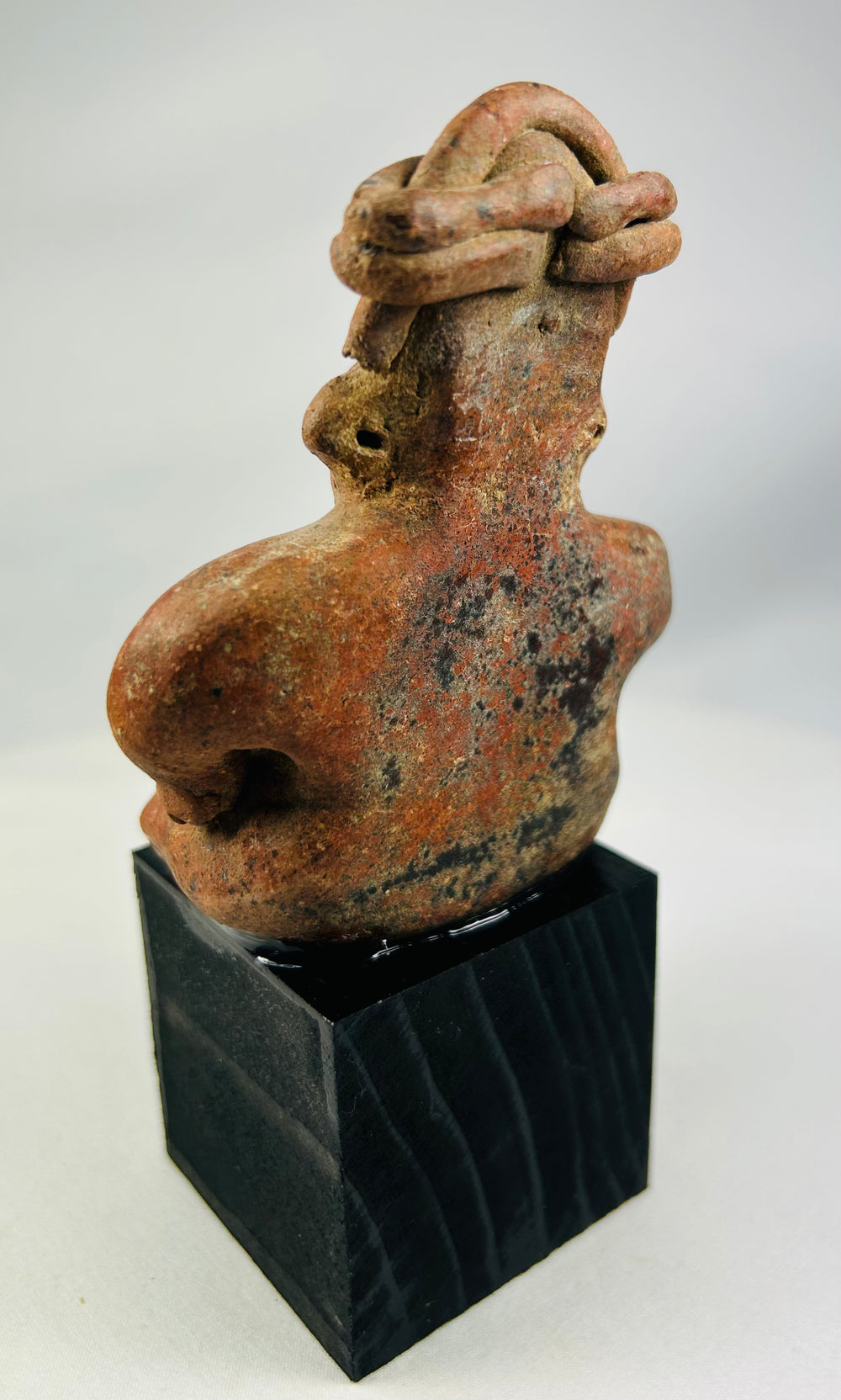 Pre-Columbian kneeling figure sculpture from Nayarit or Jalisco region