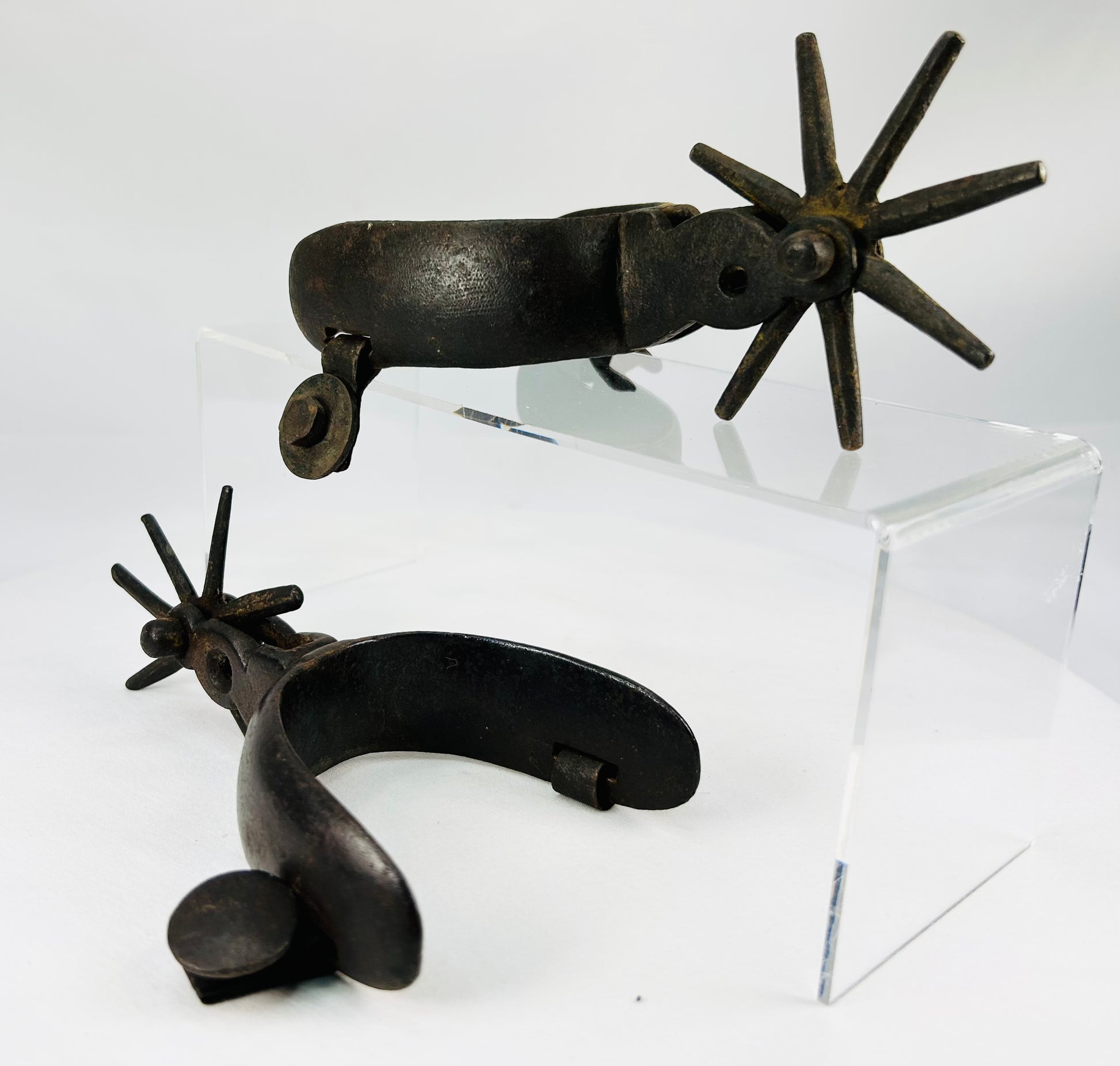 Late 19th to early 20th century Mexican cowboy spurs with heavy heel bands