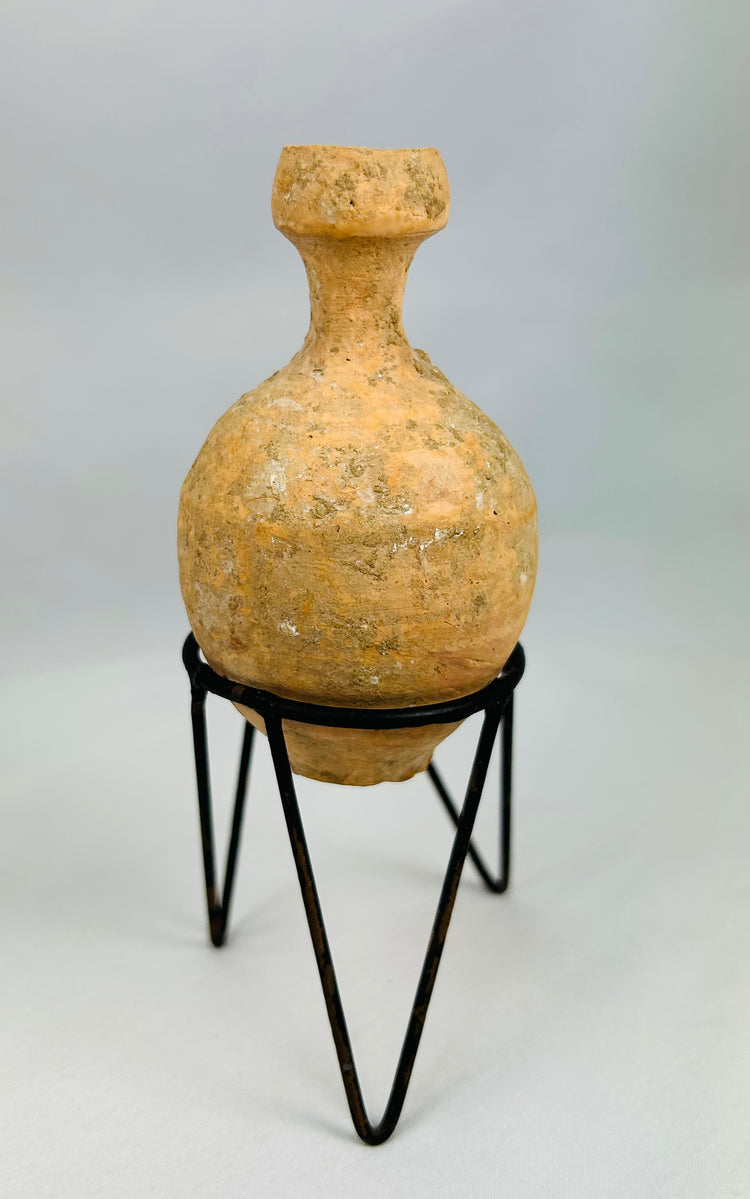 Museum-quality Roman terracotta vessel from the Eastern Mediterranean