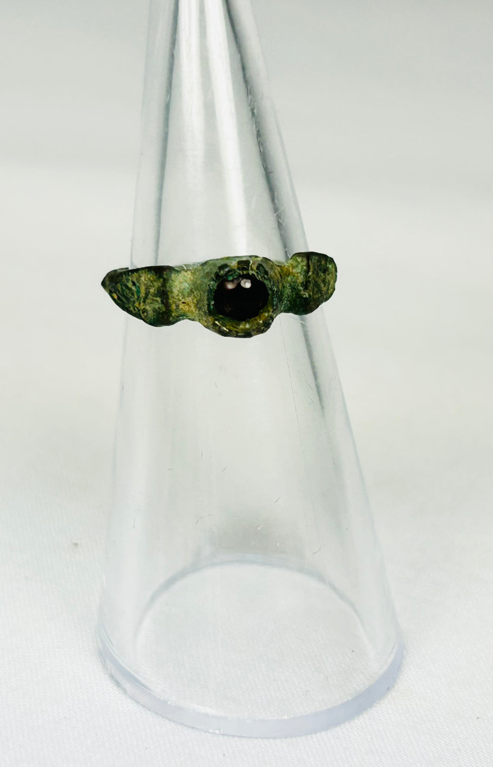 Luxury ancient Roman jewelry piece featuring garnet gemstone with cultural significance