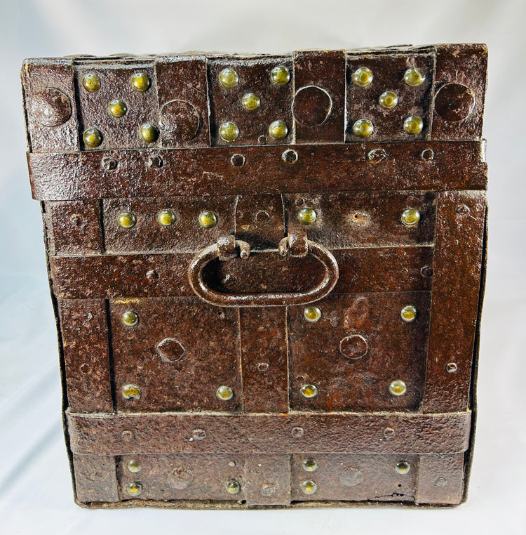 Collectors’ Iberian strongbox with iron plating, reinforced strapwork, brass studs, and visibly aged authentic patina