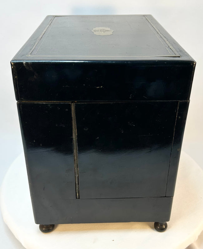 Victorian traveling medical chest with original contents and professional craftsmanship