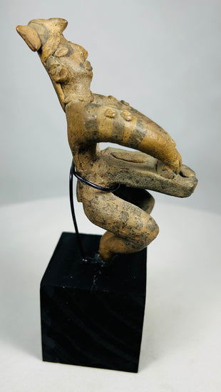 Nayarit or Jalisco shaft tomb terracotta ceremonial figure c.300 BCE–300 CE