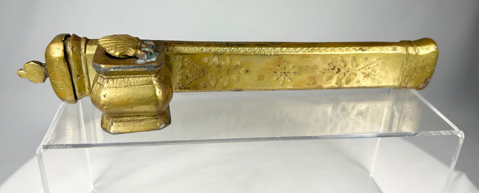 Ottoman Empire bronze travelling ink and pen case with hinged inkwell and engraved decoration