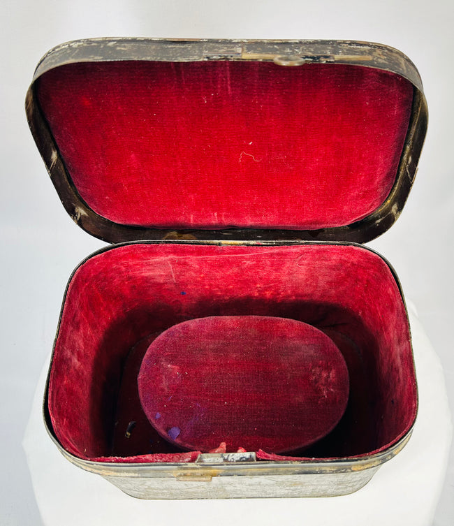 Late 1800s U.S. Navy officer bullion epaulettes with London outfitter marking in original case