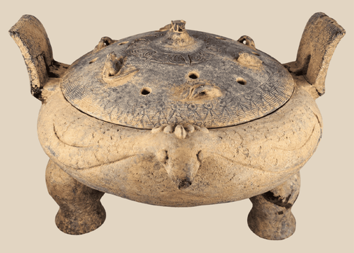 Large ancient Chinese terracotta zoomorphic ritual vessel dating to the Eastern Zhou to Han Dynasty, circa 475 BCE–220 CE.