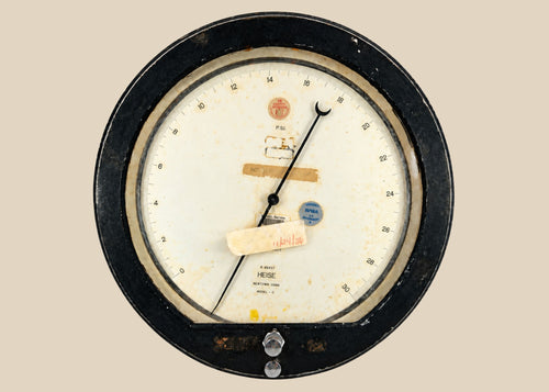 Authentic NASA low-pressure gauge from the Space Shuttle Program, mid-1980s. Manufactured by Heise in Newtown, Connecticut, marked “Property of NASA U.S. Government,” with original calibration and service stickers. Ground support equipment used for monitoring hydraulic, fuel, or environmental pressures during shuttle pre-launch operations.