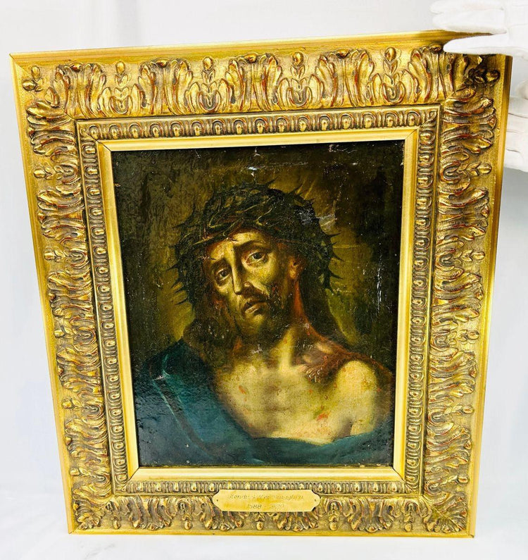 Old Master oil painting attributed to Hendrick ter Brugghen, depicting Jesus crowned with thorns in an Ecce Homo scene, with dramatic chiaroscuro and housed in a gilded Baroque-style frame.