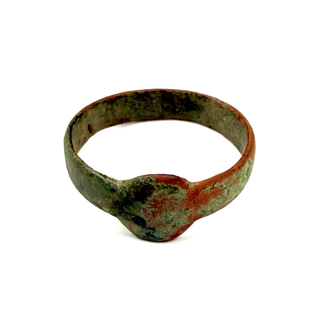 Ancient Roman Bronze Finger Ring with Plain Circular Bezel | 2nd–4th Century CE