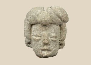 Figura funeraria precolombina, terracota modelada a mano | 300 a. C. – 500 d. C.