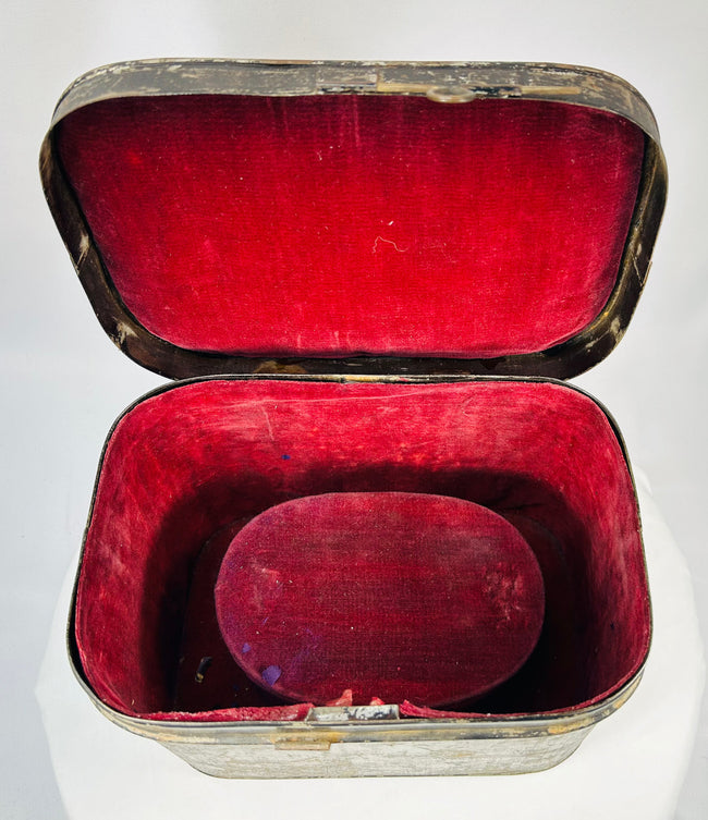 Late 1800s U.S. Navy officer bullion epaulettes with London outfitter marking in original case