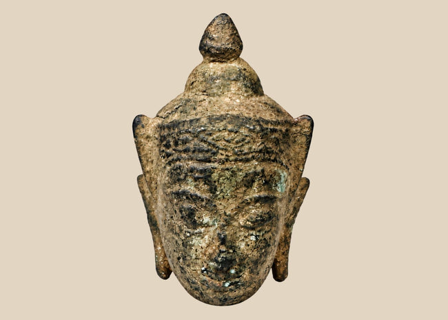 Thai bronze Buddha head with elongated earlobes, ushnisha and naturally encrusted patina, 18th century or earlier