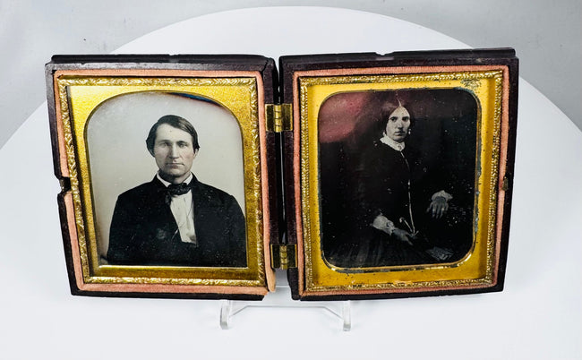 Antique Victorian daguerreotype double portrait housed in decorative thermoplastic Union case