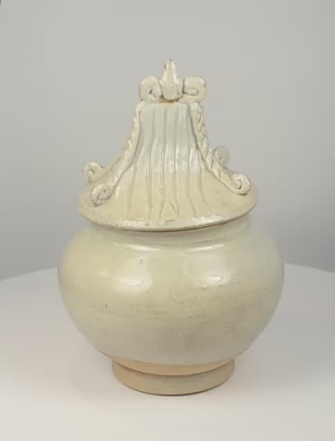 Thai Sawankhalok Glazed Stoneware Covered Jar with Architectural Lid | Circa 15th–16th Century