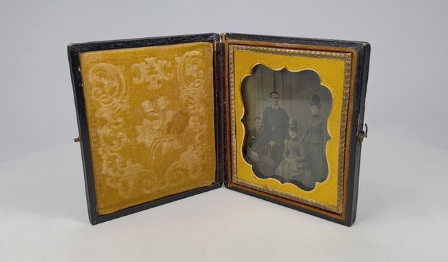 360-degree video showing a Civil War–era ambrotype of a Boston family in its original velvet-lined leather case.