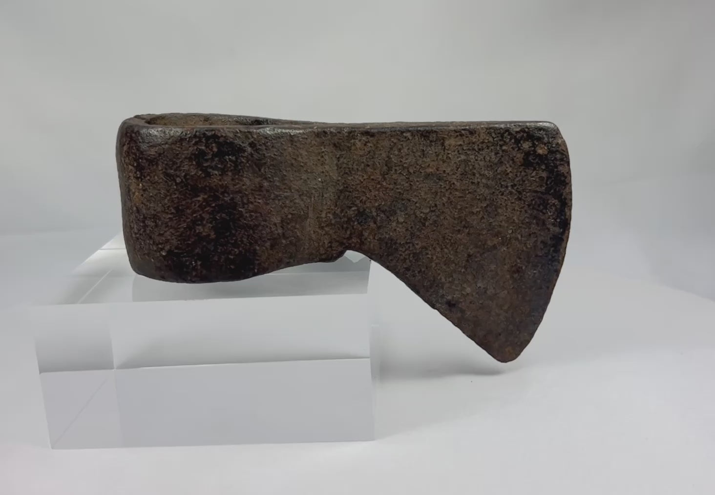 360-degree interactive view of an authentic late 18th–19th century forged iron Fur Trade axe head showing rolled eye socket, flared cutting edge, and rich antique patina