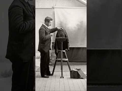 Video showcasing a Victorian-era daguerreotype keepsake case with dual portraits from circa 1850–1860.