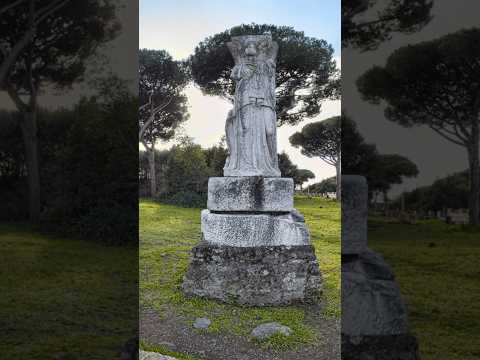 Video showcasing an ancient Roman terracotta fertility figurine from the 1st–3rd century CE, highlighting its raised-arm gesture and ritual symbolism.
